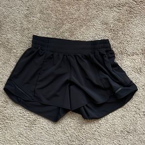 lululemon size 2 shorts